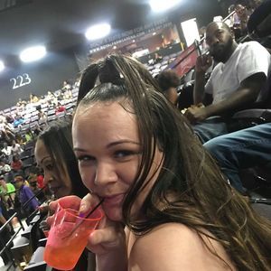 Meet your Posher, Rhonda